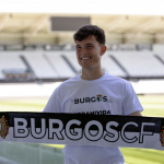 David González amplía su contrato con el Burgos hasta 2029