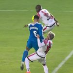 Cabreo en el Real Madrid por el arbitraje en Vallecas