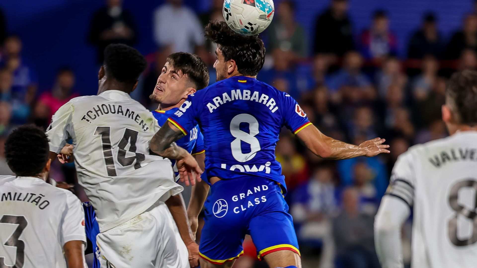 Enlace permanente: https://eltercertiempo.com/valencia-cf/250-partidos-de-…arri-como-azulon/ ‎Editar