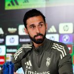 El Madrid busca seguir manteniendo con vida la liga